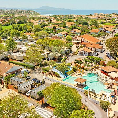Camping Domaine Berrua - Maeva Selection بيدار المظهر الخارجي الصورة