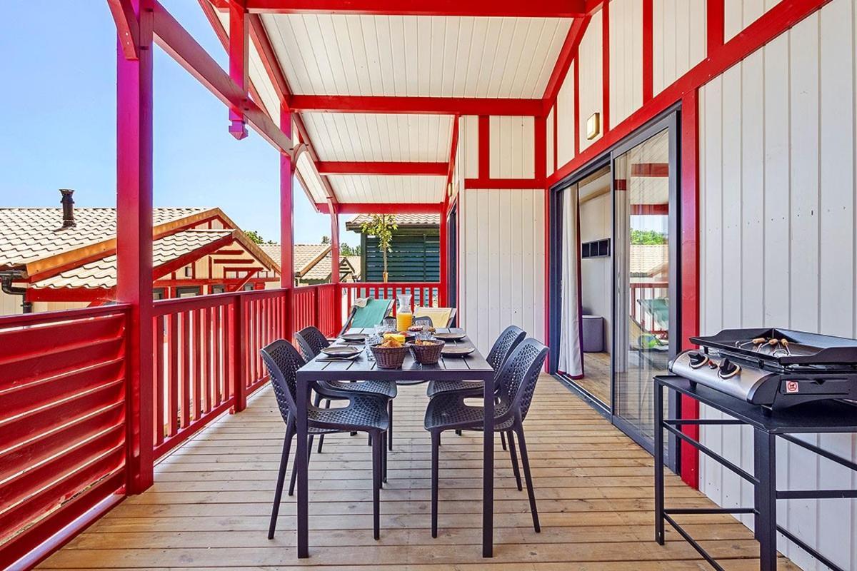 Camping Domaine Berrua - Maeva Selection بيدار المظهر الخارجي الصورة