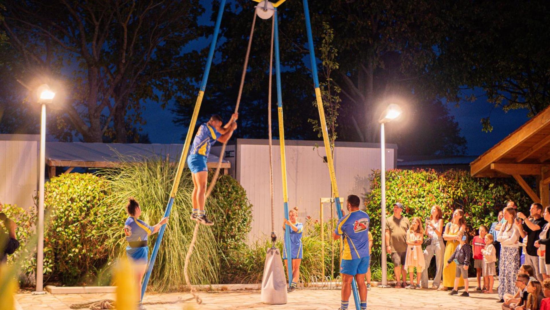 Camping Domaine Berrua - Maeva Selection بيدار المظهر الخارجي الصورة